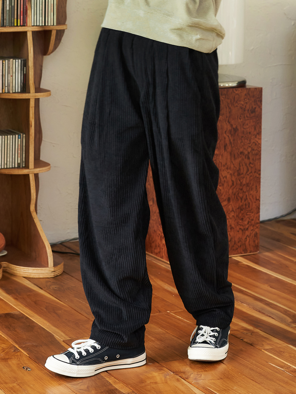 warm pleats banding pants [oversize fit]_black_남녀공용